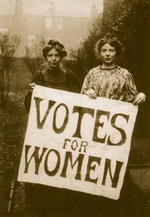 Annie Kenney and Christabel Pankhurst, c.1908